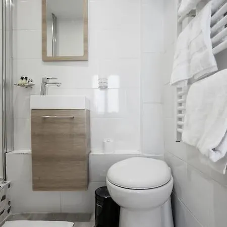 Cmg Sacre Coeur Ii Apartment *
