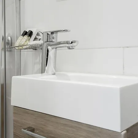 Apartment Cmg Sacre Coeur Ii *
